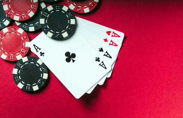 hbtoto app showing slot games Aviator and Sweet Bonanza with live tournament schedules